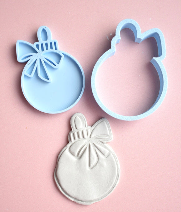 Udstikker med præger til ler - Julekugle